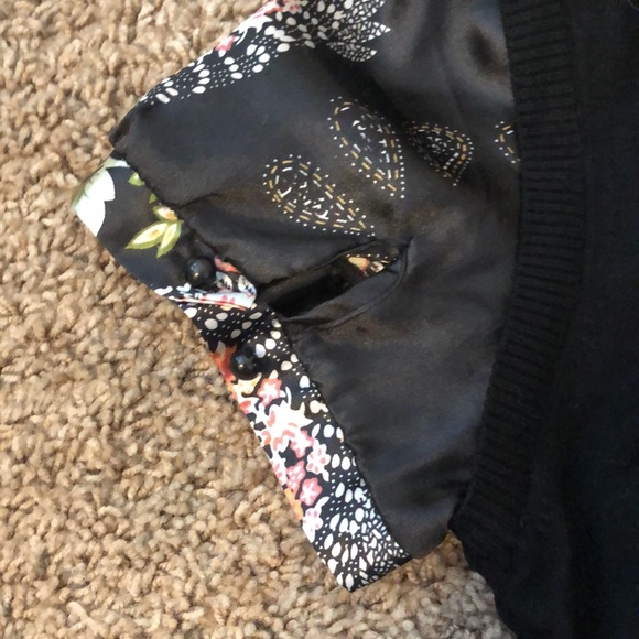 Rickis Floral Button Up Satin Sweater Vest Blouse Size M - Picture 3 of 4